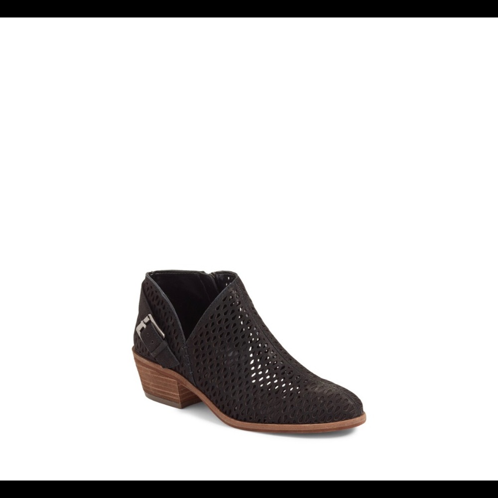 Vince Camuto: Phandra Bootie